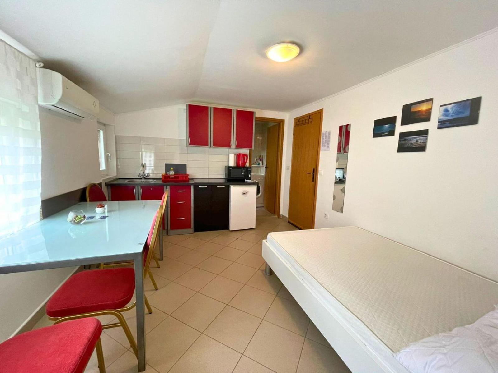 Apartmani Tominac Crikvenica Esterno foto